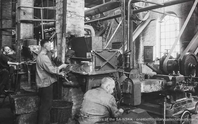 Workers at the F. Herder forge in Solingen